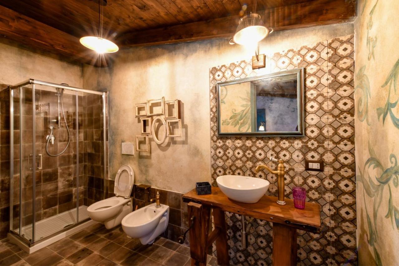 Masseria Del Carmine Maggiore 1817 波佐利 外观 照片